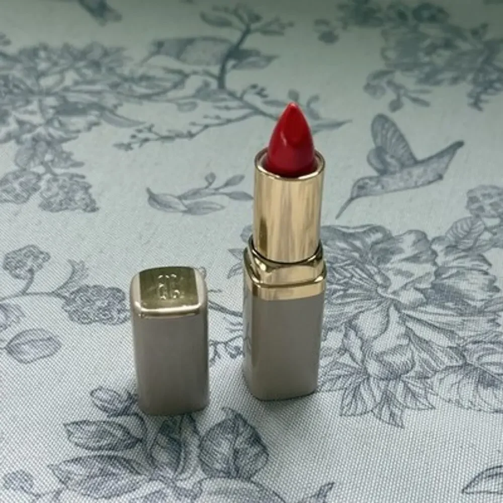 Vintage Avon Beyond Color Triple Benefit Lipstick FIESTA (Red) SPF 12 NOS 80s